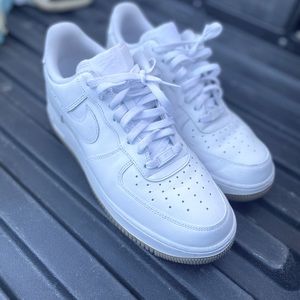 Air Force ones brand new wore once and that’s it’s brand new